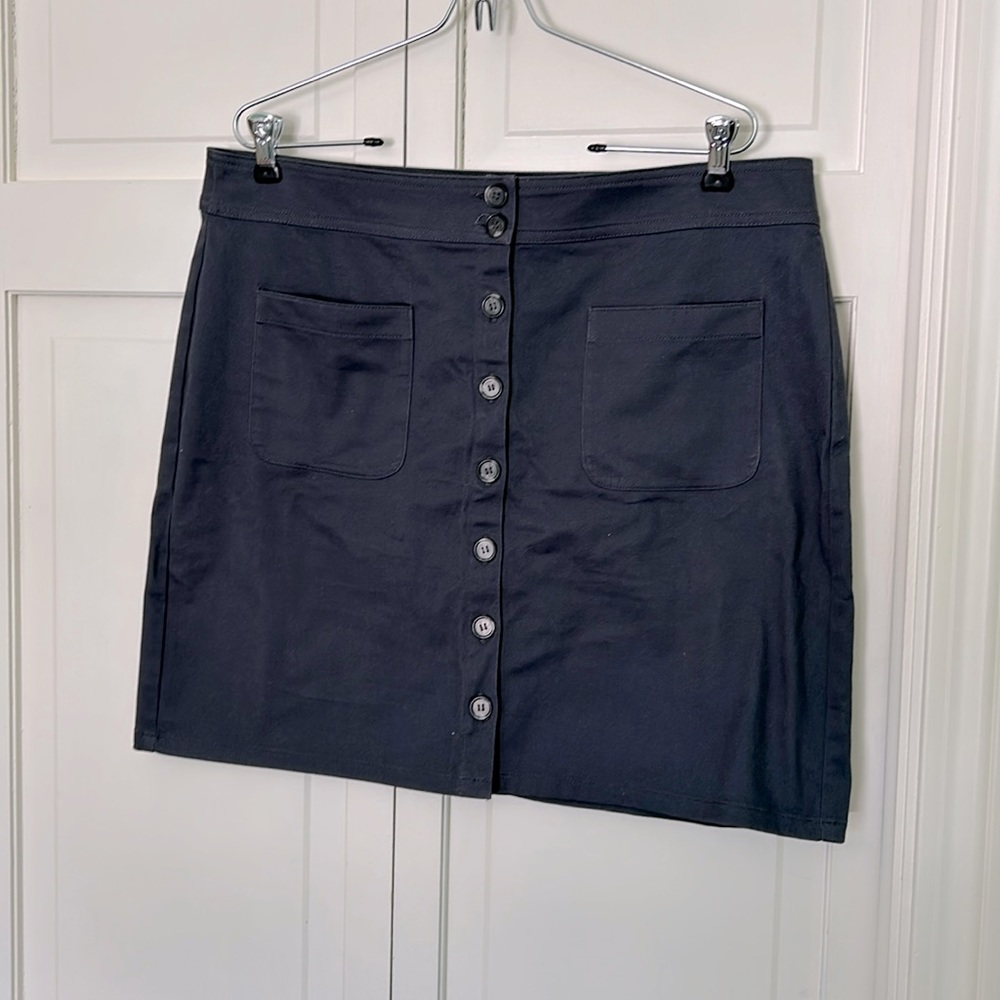 NWT Loft Outlet Grey 14 Petite Skirt